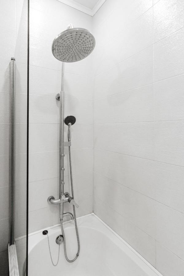 Katerynynska Street 3-Bedrooms Apartment Odessa Zewnętrze zdjęcie